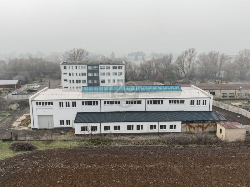 Priemyselná hala s výnimočným potenciálom v obci Želovce, okres Veľký Krtíš