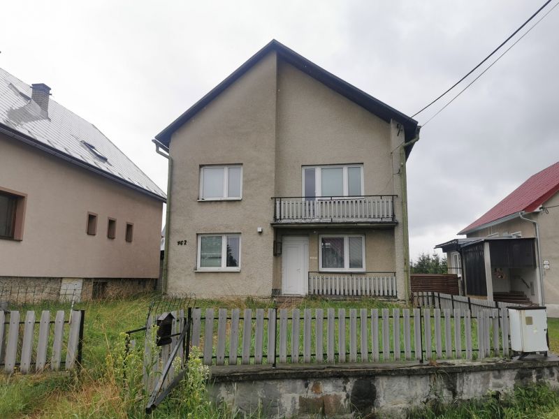 Predaj rodinného domu v obci Lokca