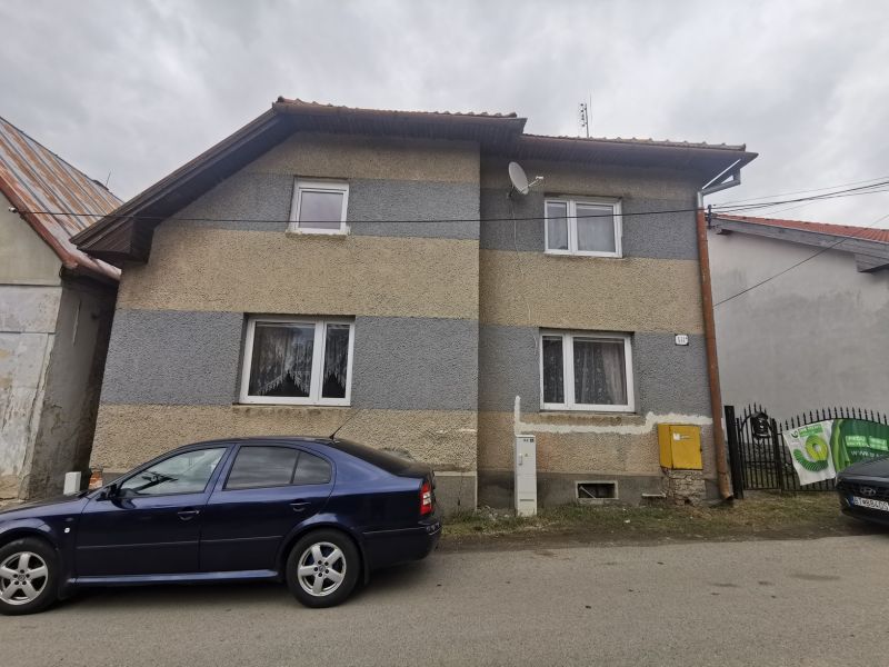 Dražba rodinného domu vo Važci