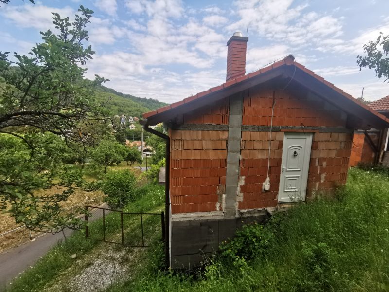 Dražba nehnuteľností v obci Hrušov, okres Veľký Krtíš