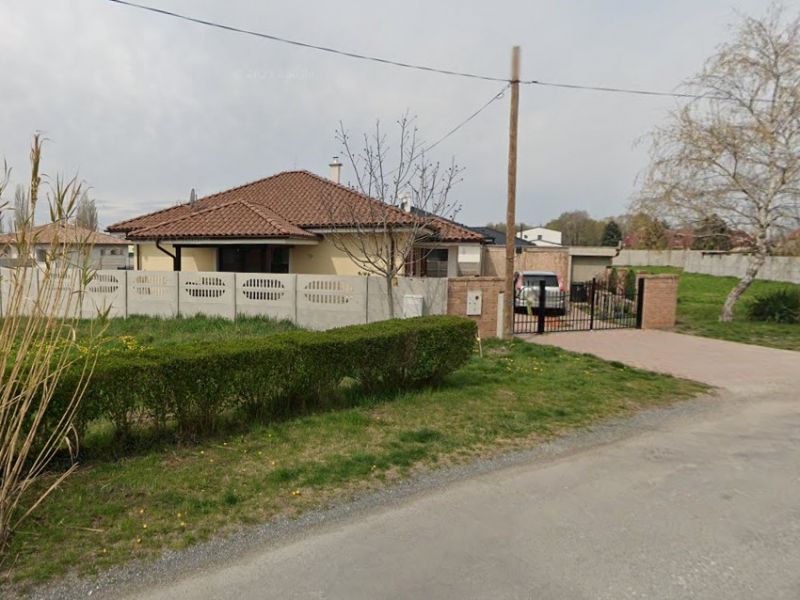 Dražba rodinného domu v obci Holice, k. u. Stará Gala