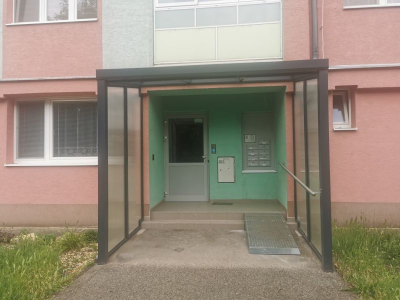 Dražba bytu v Holíči