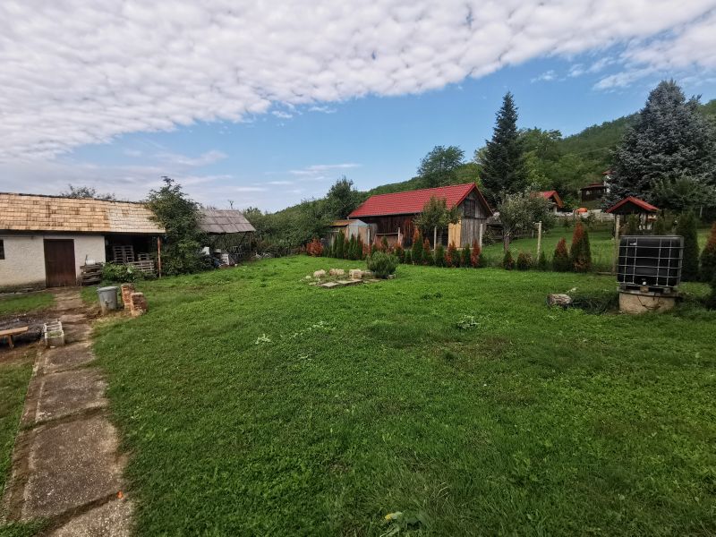 Dražba rodinného domu a pozemkov v obci Kiarov