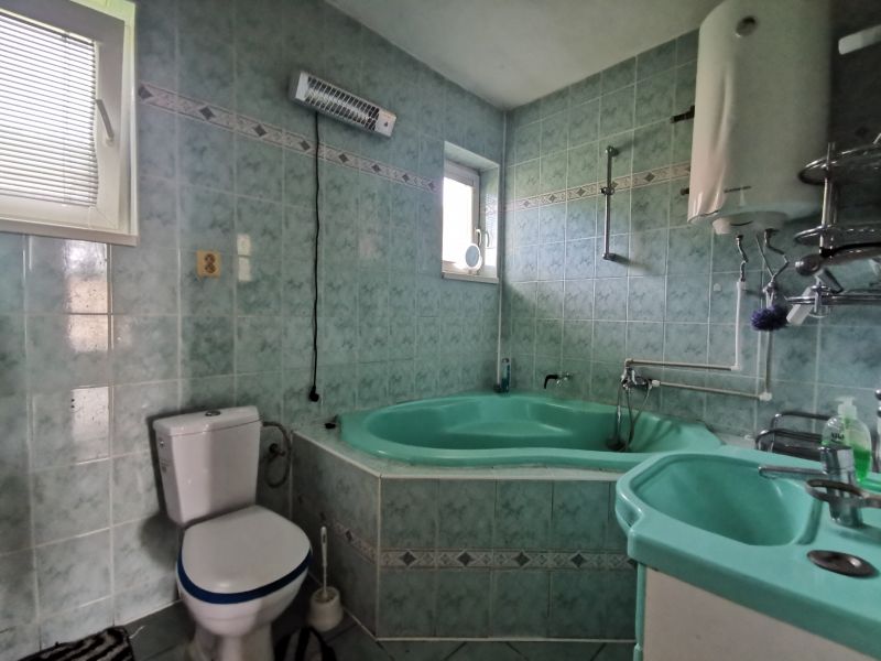 Dražba rodinného domu a pozemkov v obci Kiarov