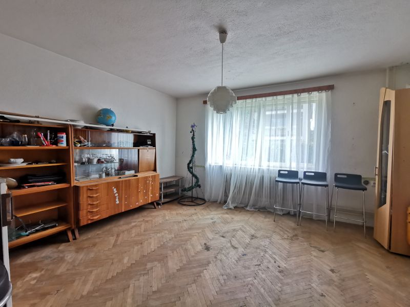 Dražba rodinného domu a pozemkov v obci Kiarov