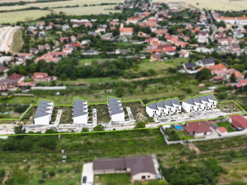 Dražba rozostavaných domov s pozemkami v Chorvátskom Grobe
