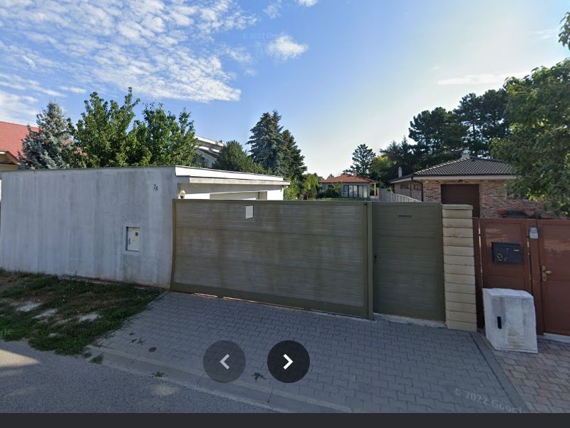 Predaj rodinného domu s veľkým pozemkom - Bratislava II, Hrušovská ulica