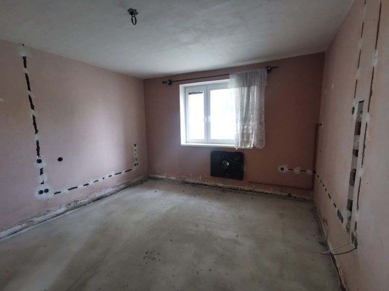 Dražba domu v Hlohovci, časť Šulekovo