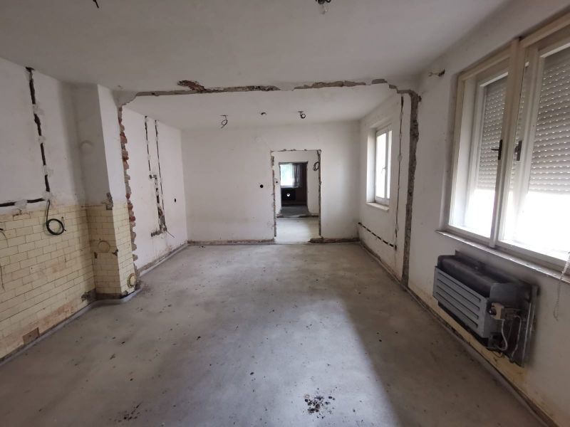 Dražba domu v Hlohovci, časť Šulekovo