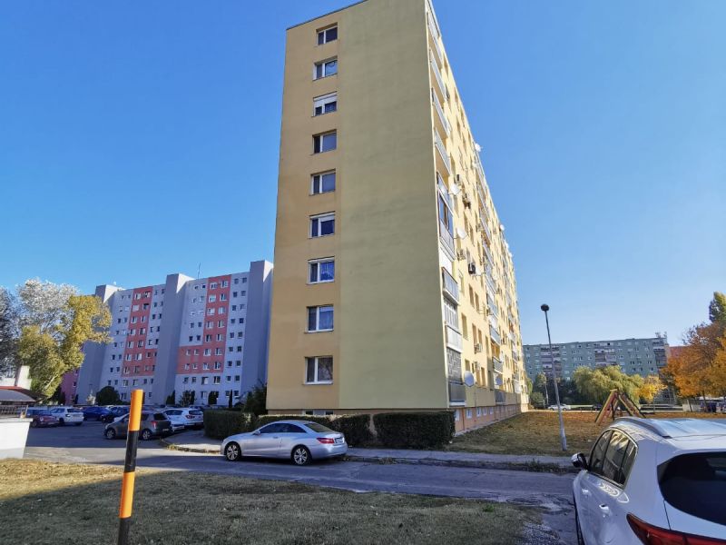 Dražba trojizbového bytu n Družstevnej ulici v Komárne