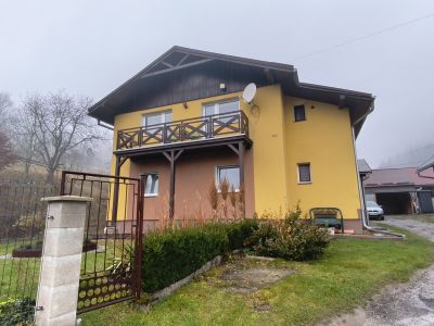 Dražba  polovice rodinného domu v obci Korňa