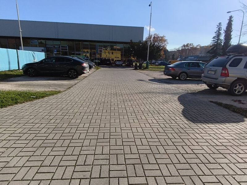 Prenájom obchodných priestorov na ulici Olympionikov v Prievidzi