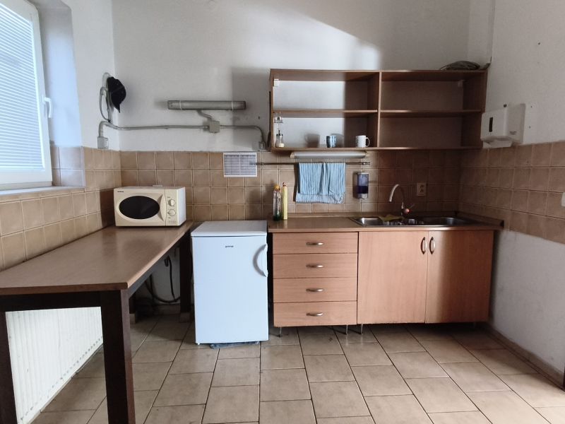 Prenájom obchodných priestorov na ulici Olympionikov v Prievidzi