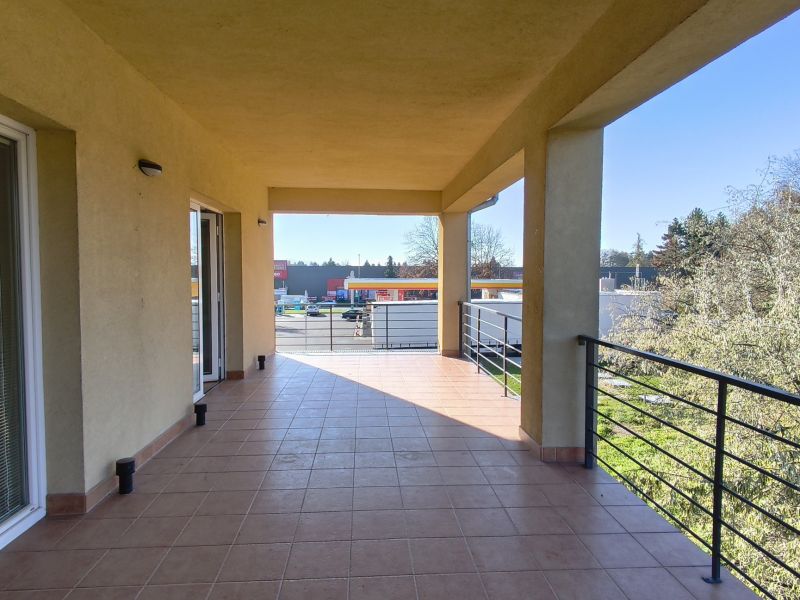 Prenájom obchodných priestorov na ulici Olympionikov v Prievidzi