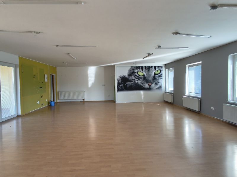 Prenájom obchodných priestorov na ulici Olympionikov v Prievidzi