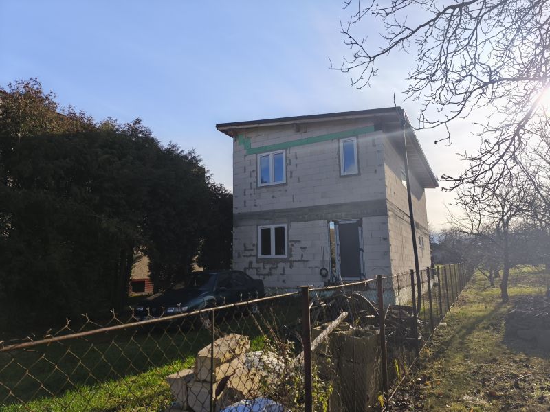 Dražba rozostavaného rodinného domu v Zalužice, okres Michalovce