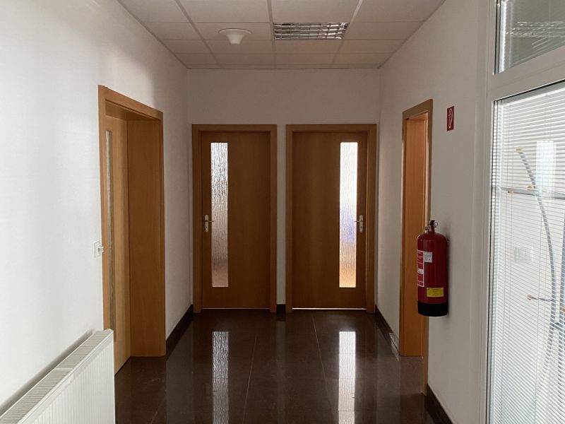 OnlineAukcia súboru nehnuteľného a hnuteľného majetku v Nitre