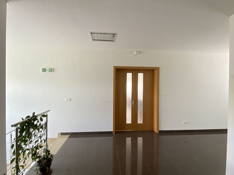 OnlineAukcia súboru nehnuteľného a hnuteľného majetku v Nitre