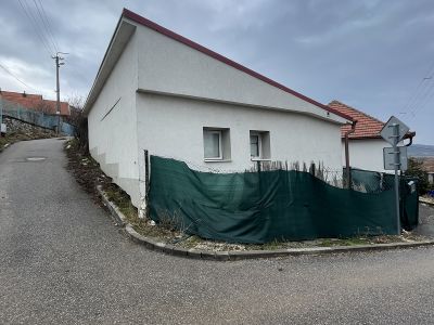 Dražba rodinných domov v Nitre, časť Dražovce