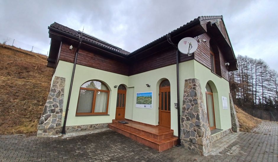 Dražba objektov na spracovanie ovocia a pozemkov v Brezne Dražba objektov na spracovanie ovocia a pozemkov v Brezne