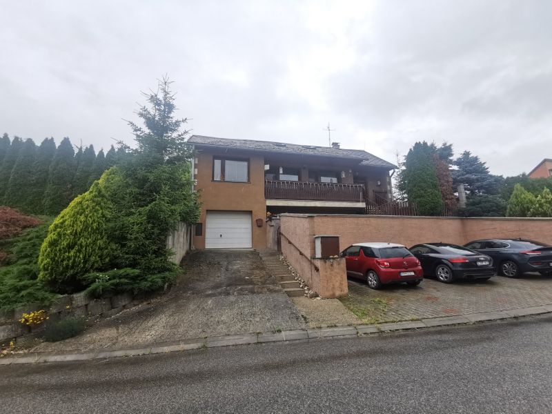 Opakovaná dražba rodinného domu v obci Koválov 