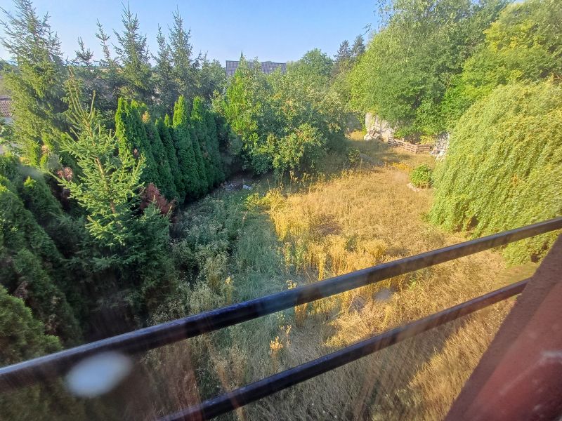 ZNÍŽENÁ VYVOLÁVACIA CENA!!! Opakovaná dražba rodinného domu v obci Koválov 
