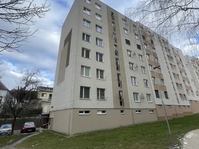 Dražba bytu v Hlohovci