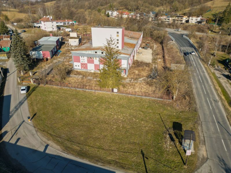 Predaj areálu v Hnúšti