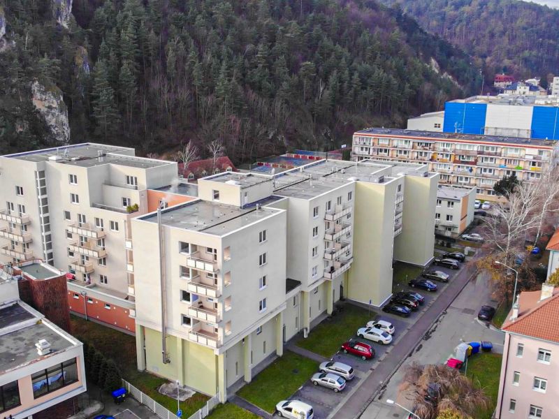 Dražba súboru bytov a nebytových priestorov
