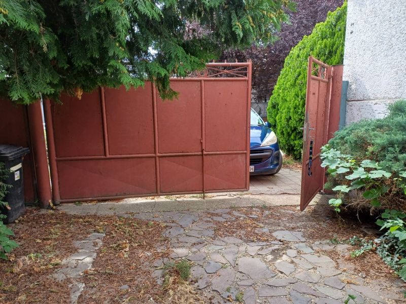 Dražba domu v obci Váhovce
