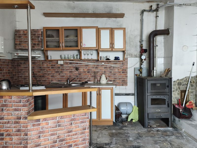 Menší rodinný dom/chata Motyčky, 274 m2