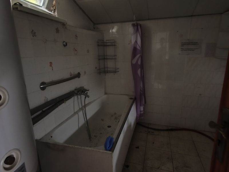 Menší rodinný dom/chata Motyčky, 274 m2