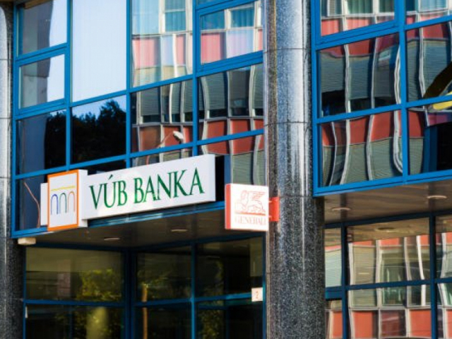 VÚB banka sa zbavuje nehnuteľností